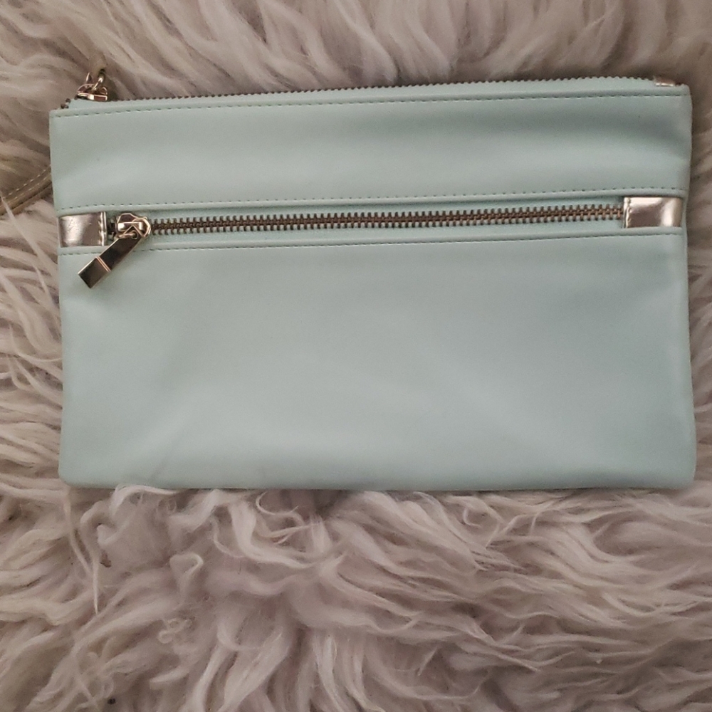 Ladies White House Black Market clutch 9"×6"